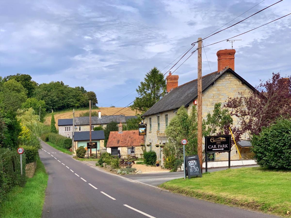 The Greyhound Inn Taunton Dış mekan fotoğraf